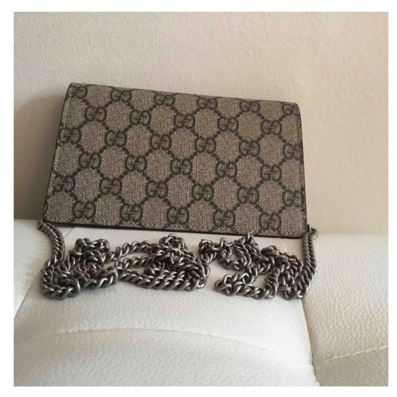 *SOLD* GUCCI Supermini Dionysus - Picture 2 of 6